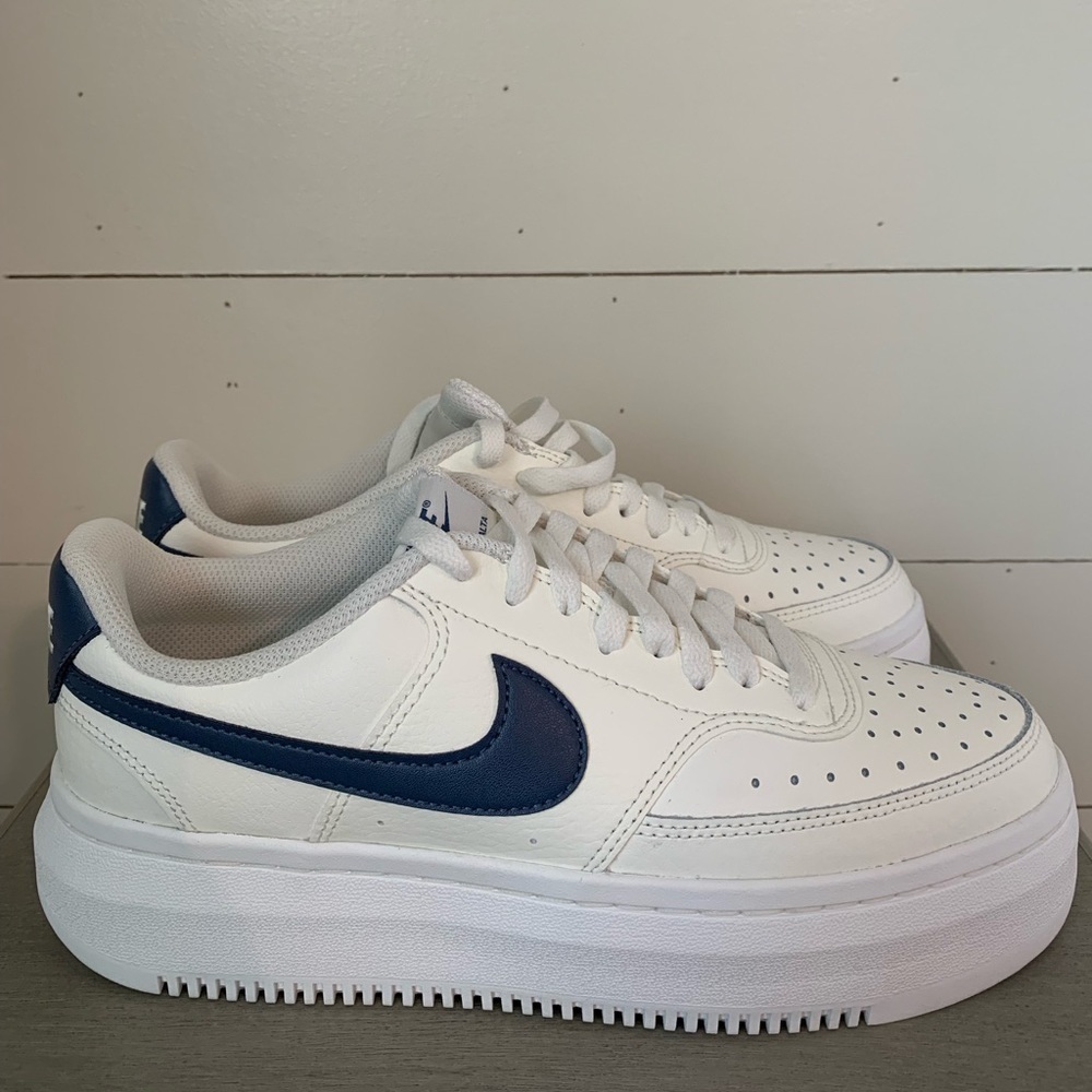 Nike Women’s Court Vision Alta 'Sail Diffused Blue' DM0113-102 Size 10